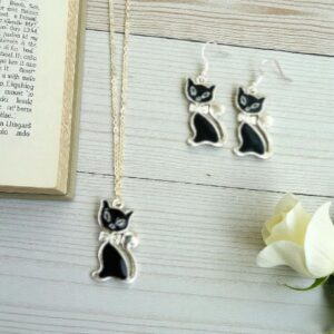 COLLAR  Y PENDIENTES GATOS