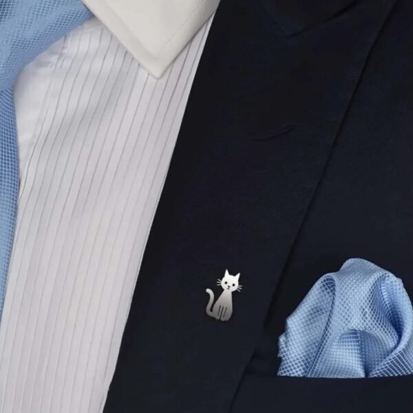 Prendedor diseño de gato para hombre