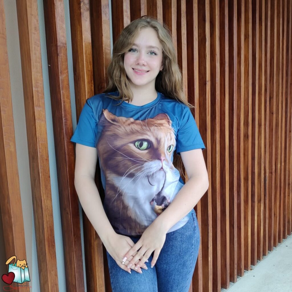 Camiseta En Liquidacion  De Gato Con Raton