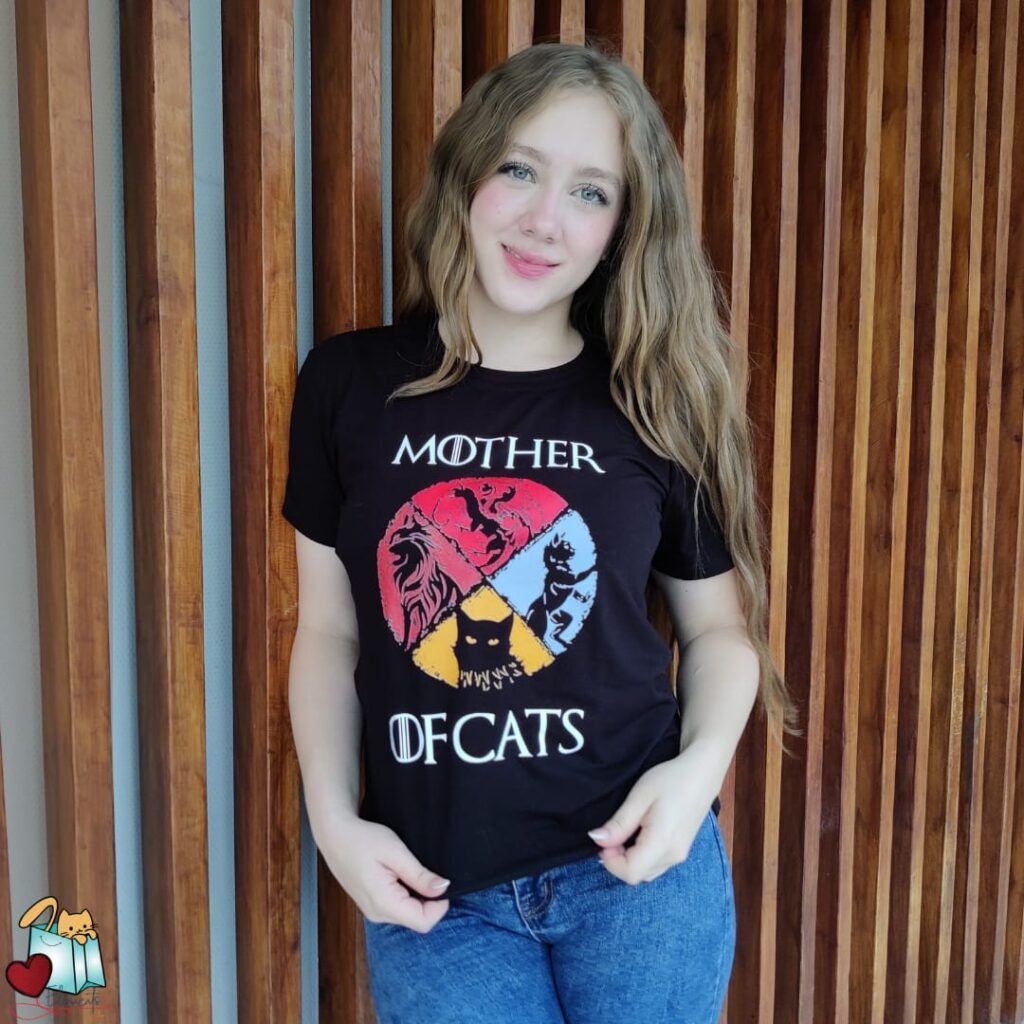 Camiseta De Algodon Tronos Gatos