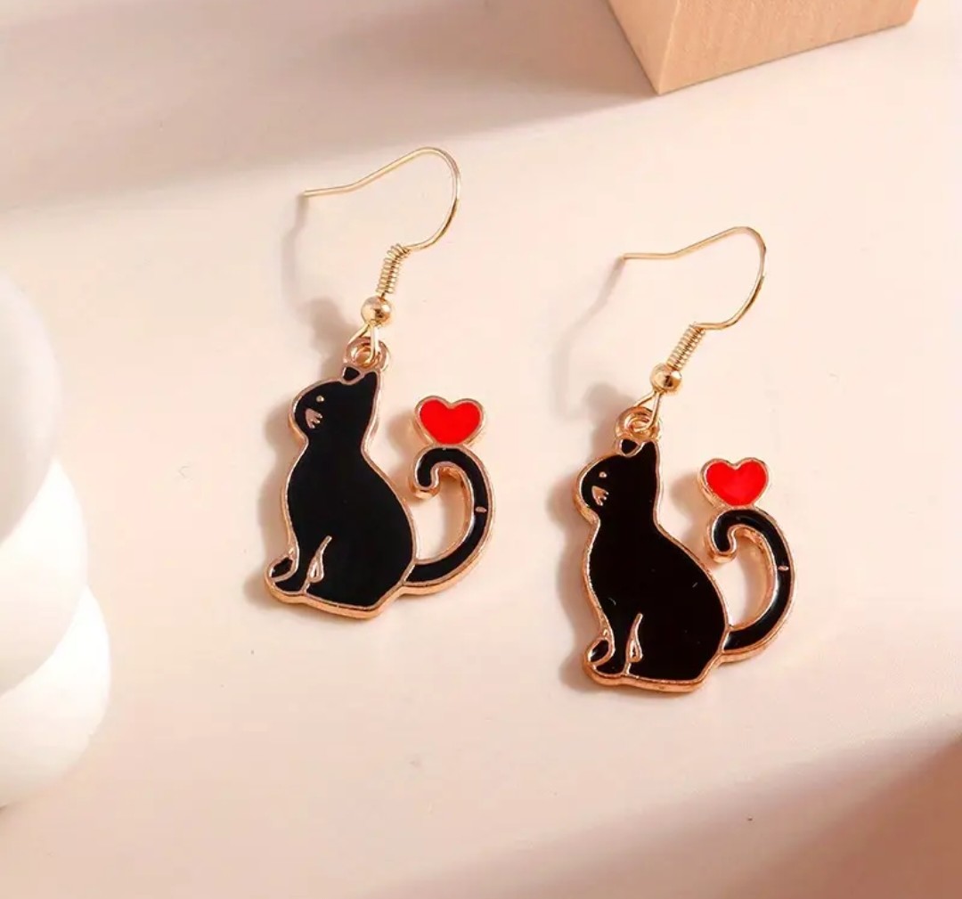 Aretes Gato Negro y Corazon