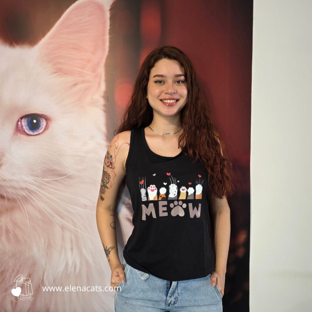 Camiseta para mujer miau