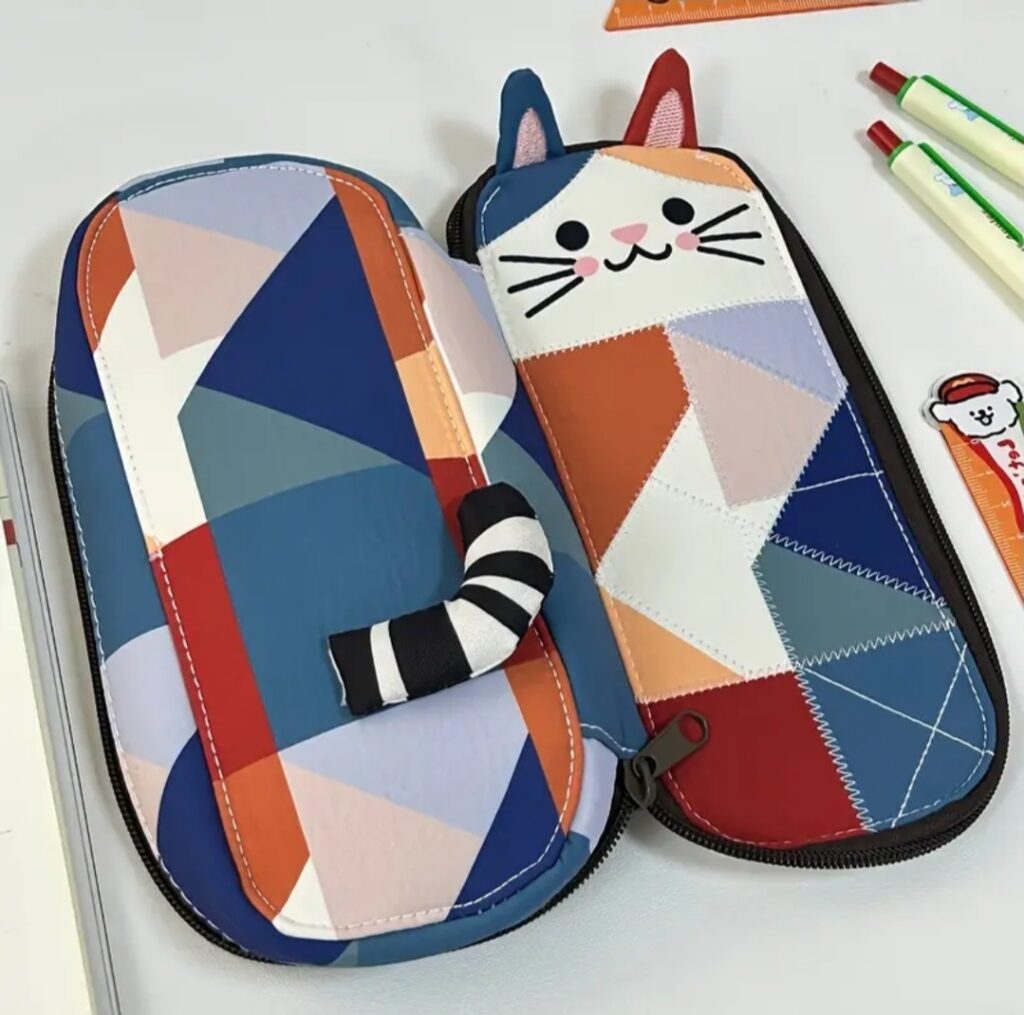 Estuche Con Diseño De Gatos