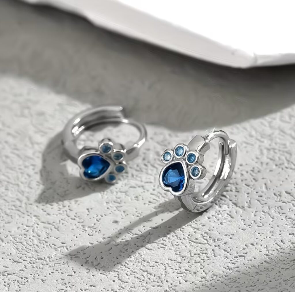 Aretes huella de gato candonga