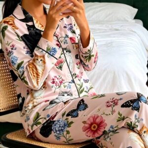 Pijama Pantalon Mujer Con Gatos Flores y Mariposas
